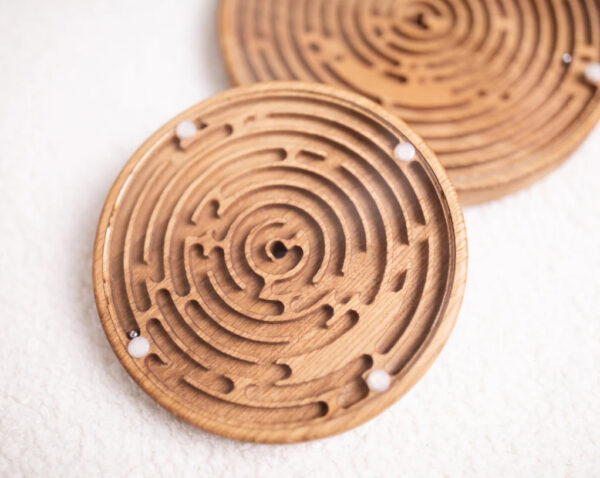 Wood Maze Game